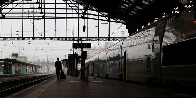 Attualità Sciopero Treni in Lombardia 27 gennaio 2017 Orari
di Alessandra La Farina- 26 gennaio 2017