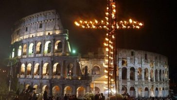 via crucis colosseo