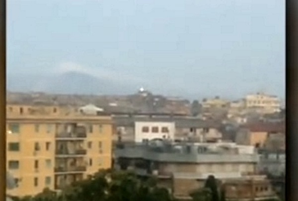 avvistamento ufo roma
